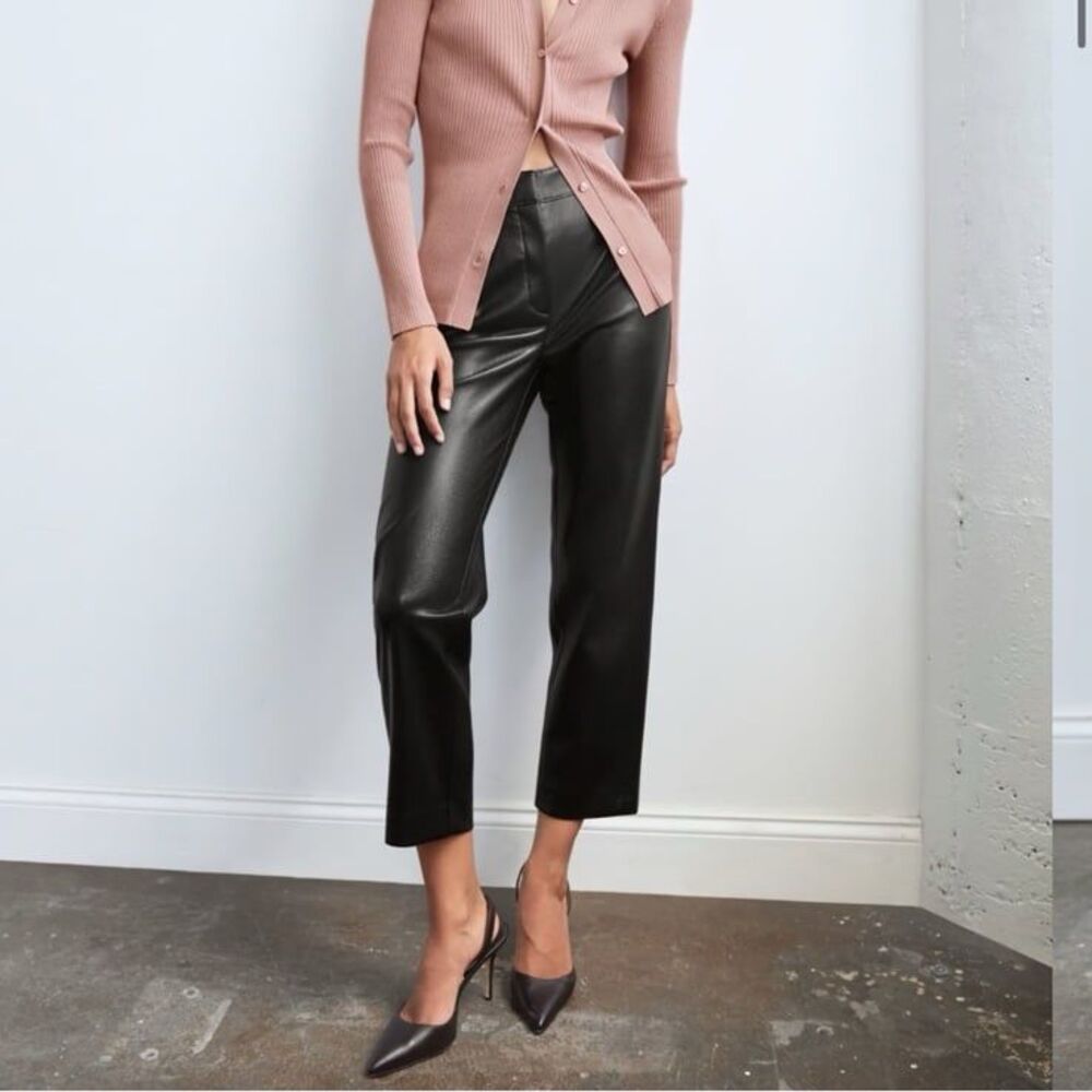 Aritzia Babaton Black Vegan Leather Command Pant Size 4 EUC